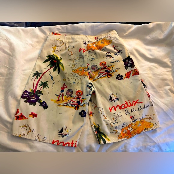 Matrix Mens Board Shorts 32 pre worn - Picture 2 of 3